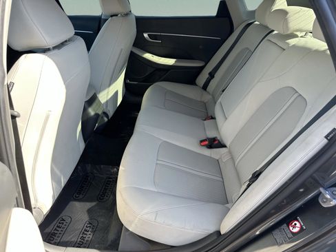 Used 2023 Hyundai Sonata SEL image 17