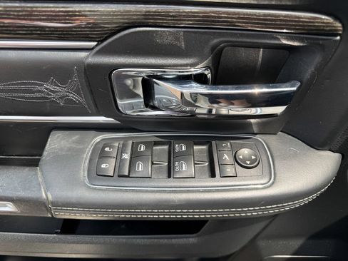 Used 2017 RAM 1500 Limited RWD image 46