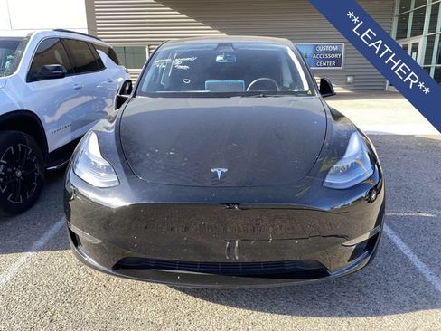 Used 2023 Tesla Model Y Long Range AWD/4WD image 7