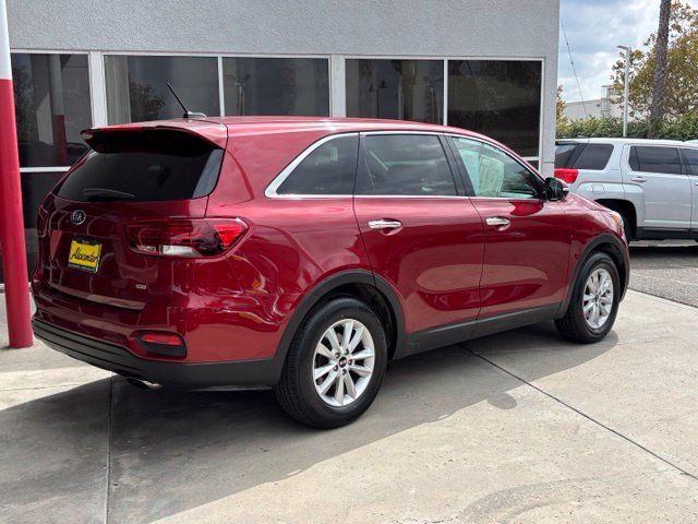 Used 2019 Kia Sorento FWD image 3
