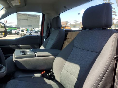 New 2026 Ford F450 4x4 Regular Cab Super Duty image 14