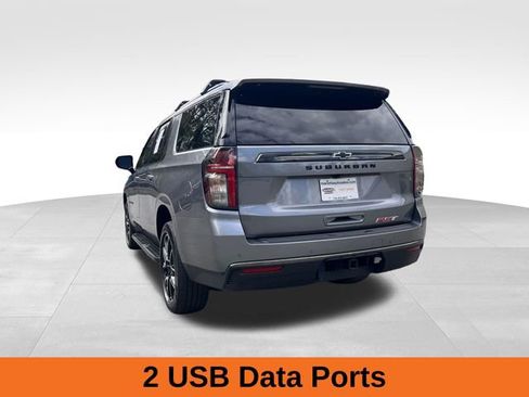 Used 2021 Chevrolet Suburban RST image 3
