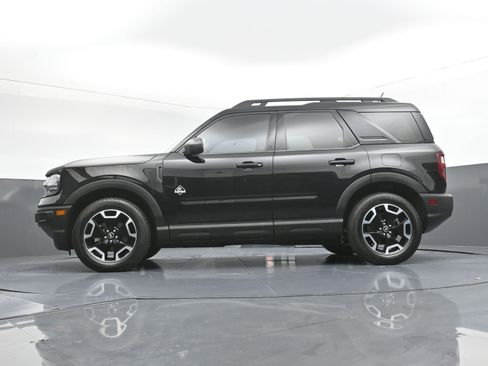 Used 2023 Ford Bronco Sport Outer Banks w/ Tech Package AWD/4WD image 31