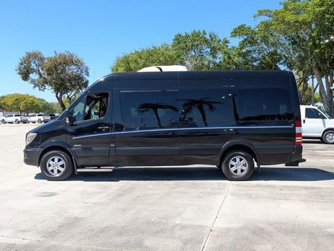 Used 2015 Mercedes-Benz Sprinter 2500 image 9