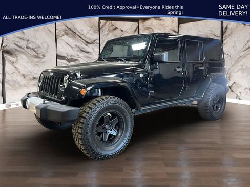 Used 2014 Jeep Wrangler Unlimited Sahara w/ Connectivity Group AWD/4WD image 31