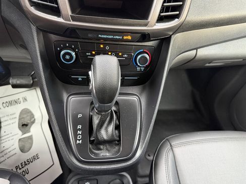 Used 2021 Ford Transit Connect XL image 29