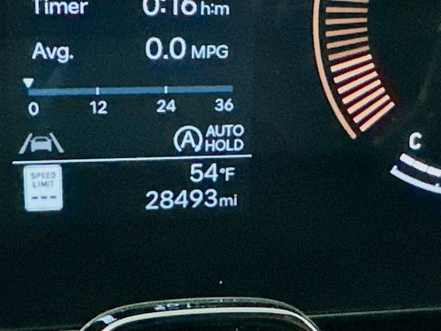 Used 2025 Hyundai Santa Fe SEL image 19