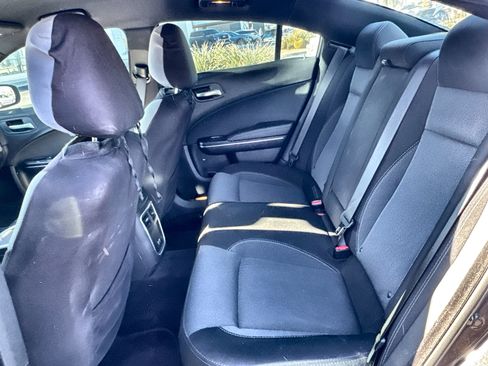 Used 2016 Dodge Charger SE image 23