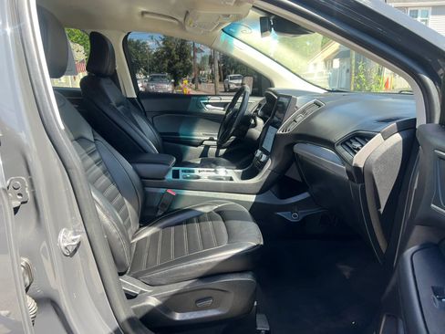 Used 2021 Ford Edge SEL FWD image 30