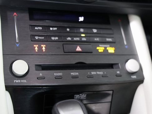 Used 2023 Lexus RC 350 F Sport image 17