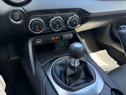 New 2026 MAZDA MX-5 Miata RF Grand Touring w/ Weather Package RWD image 13