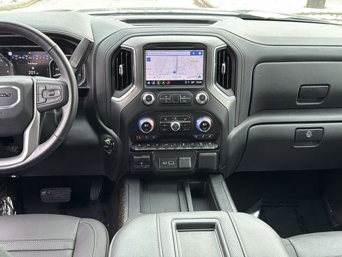 Used 2021 GMC Sierra 1500 Denali w/ Denali Ultimate Package image 9