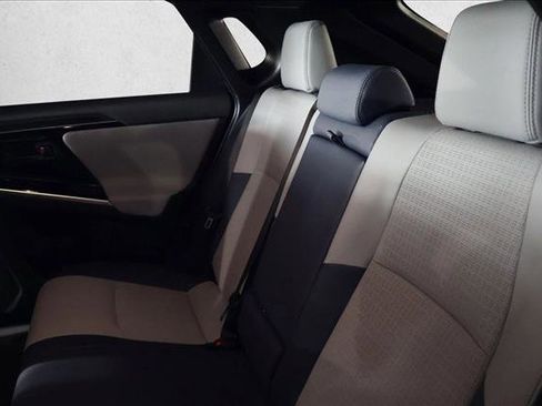 Used 2024 Subaru Solterra Limited image 25