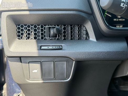 Used 2026 Honda CR-V TrailSport image 15