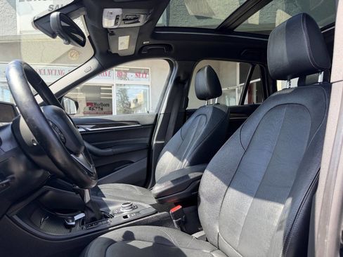 Used 2017 BMW X1 xDrive28i image 21