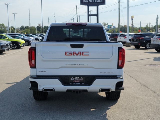 Used 2026 GMC Sierra 1500 Denali AWD/4WD image 5