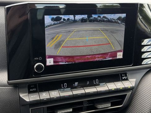 Certified 2025 Toyota Camry SE FWD image 18