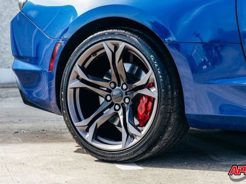 Used 2019 Chevrolet Camaro SS image 47