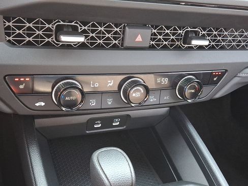 Certified 2024 Honda Accord EX image 15