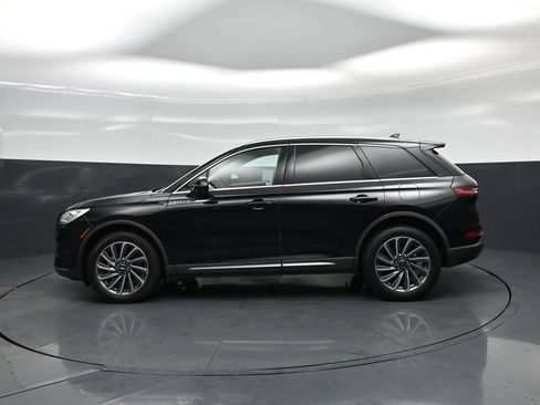 Used 2023 Lincoln Corsair Reserve w/ Equipment Group 201A FWD image 24