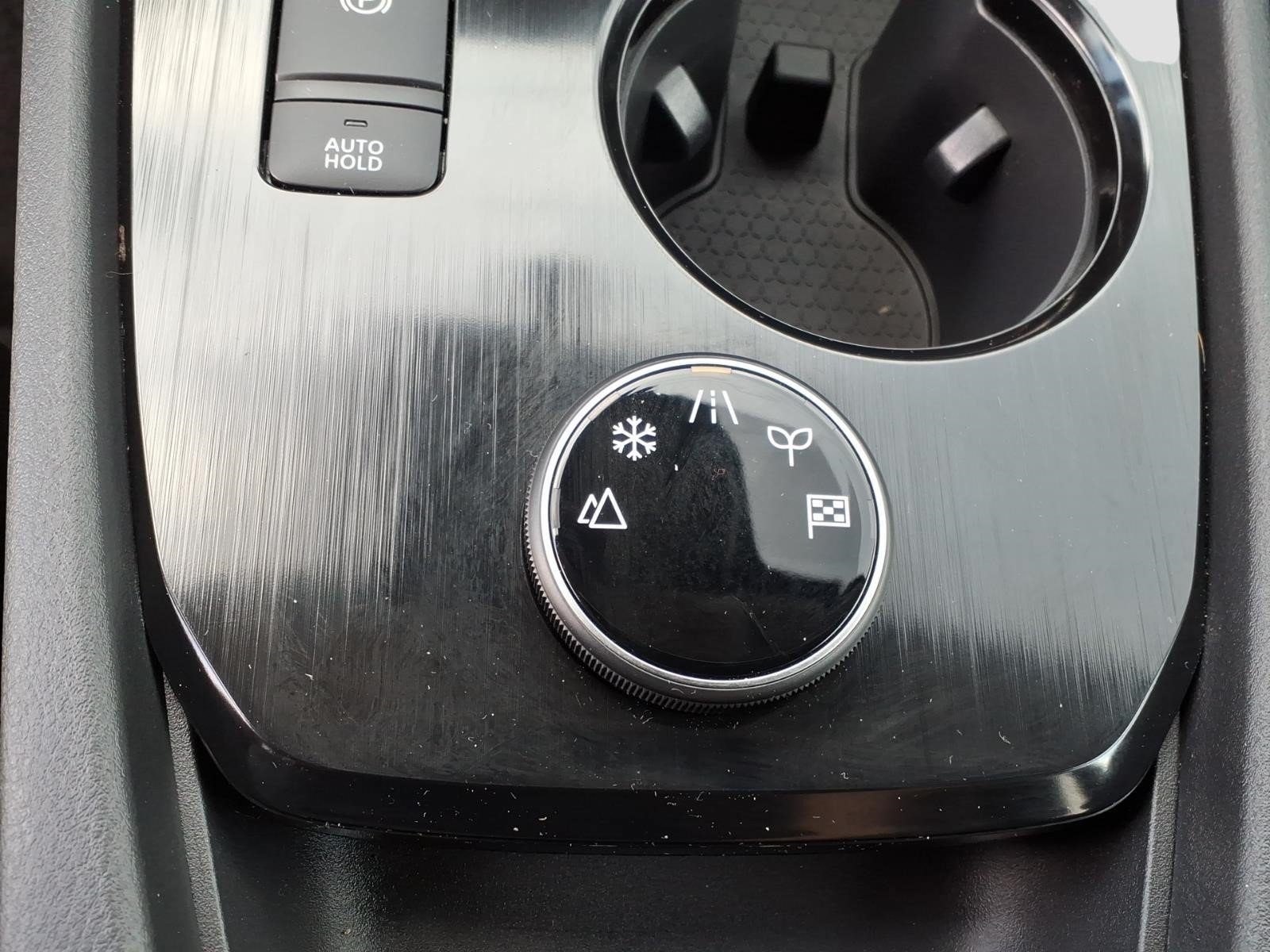 Used 2026 Nissan Rogue S AWD/4WD image 18