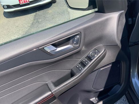 Used 2024 Ford Escape ST-Line AWD/4WD image 21