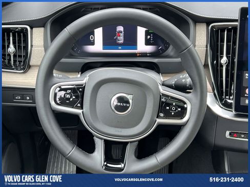 Used 2025 Volvo XC90 T8 Plus AWD/4WD image 15