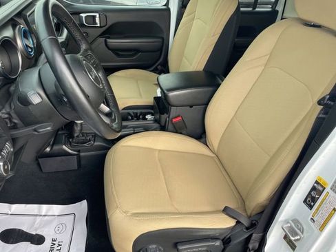 Used 2022 Jeep Wrangler Unlimited Willys image 13