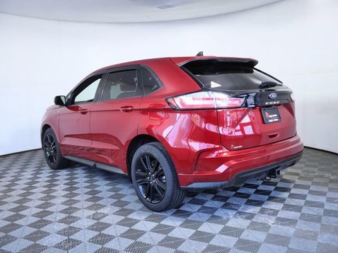 Certified 2022 Ford Edge ST-Line w/ Class II Trailer Tow Package AWD/4WD image 4
