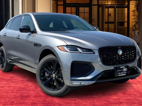 New 2026 Jaguar F-PACE R-Dynamic S image 13