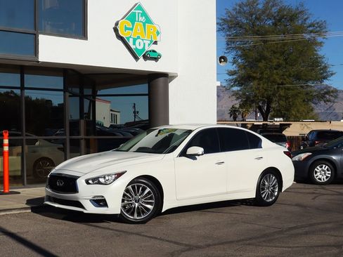 Used 2021 INFINITI Q50 Luxe w/ Cargo Package image 3
