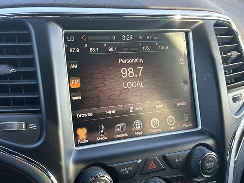 Used 2014 Jeep Grand Cherokee Overland image 10