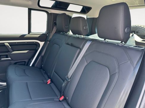 New 2026 Land Rover Defender 110 S AWD/4WD image 13