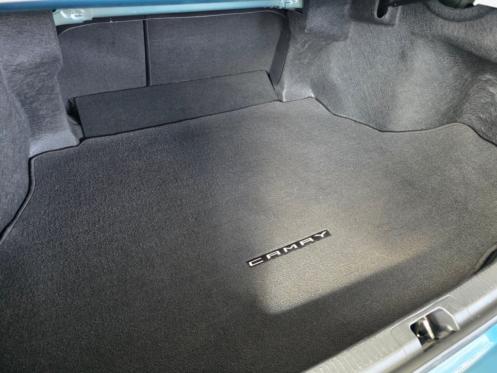 Used 2025 Toyota Camry LE w/ Convenience Package FWD image 16