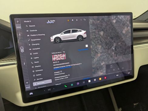 Used 2022 Tesla Model X Plaid image 42