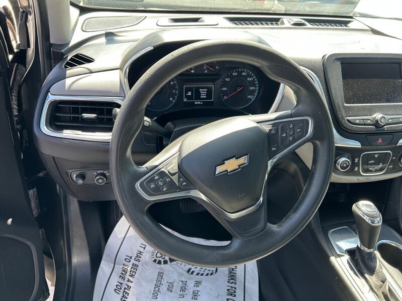 Used 2021 Chevrolet Equinox LS FWD image 20