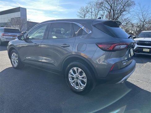 Certified 2023 Ford Escape Active w/ Tech Pack #2 image 7