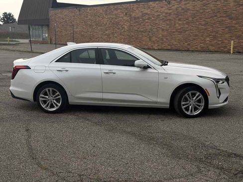 Used 2023 Cadillac CT4 Luxury w/ Cold Weather Package AWD/4WD image 6