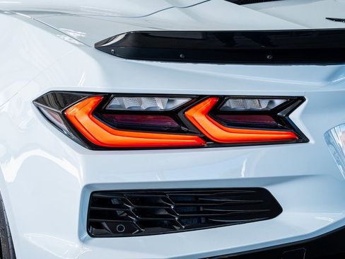 Used 2023 Chevrolet Corvette Z06 w/ Stealth Interior Trim Package image 27