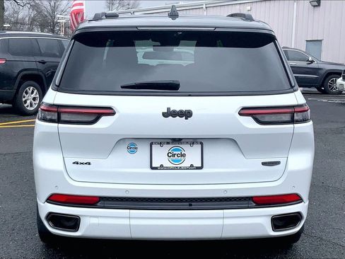 Certified 2025 Jeep Grand Cherokee L Summit image 4