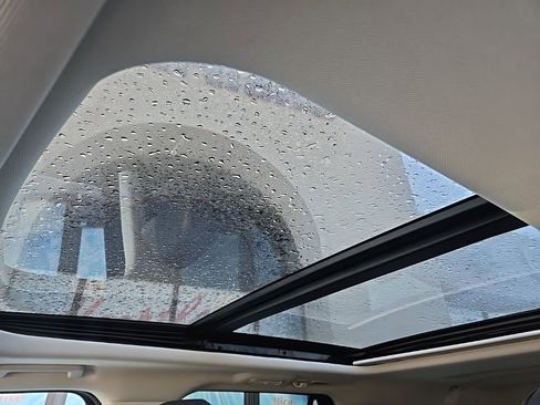 Used 2025 Ford Expedition Max Platinum image 79