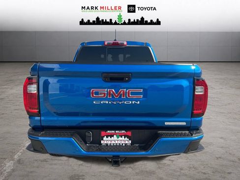 Used 2024 GMC Canyon Elevation w/ Elevation Premium Package AWD/4WD image 4