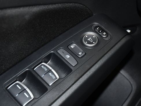 Certified 2023 Honda Civic EX image 33