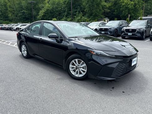 Used 2026 Toyota Camry LE w/ Convenience Package AWD/4WD image 7
