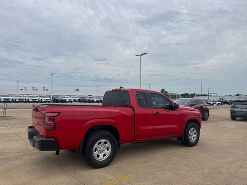 Used 2022 Nissan Frontier S w/ Technology Package RWD image 24