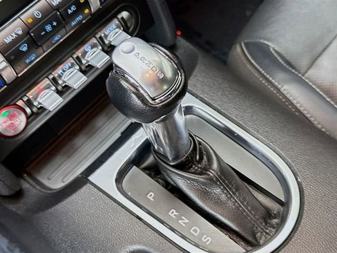 Used 2020 Ford Mustang Premium RWD image 17