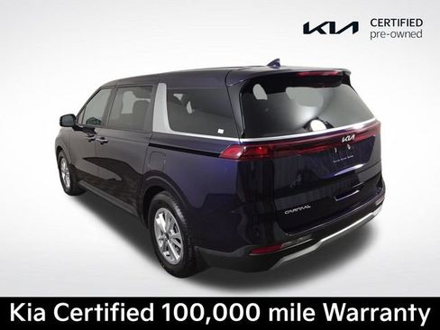 Certified 2024 Kia Carnival LX FWD image 8