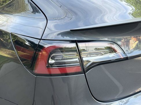 Used 2022 Tesla Model 3 Performance image 51