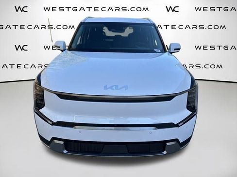 New 2026 Kia EV9 Wind image 4