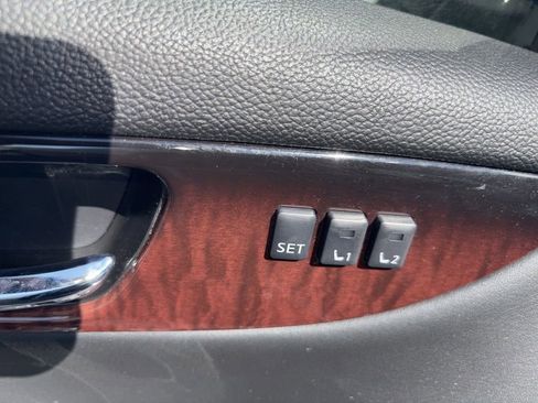 Used 2017 INFINITI QX50 AWD w/ Premium Package image 20